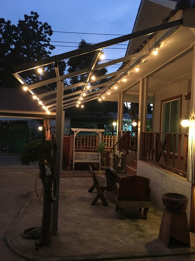 Thaihouse Ko Lan Exterior photo